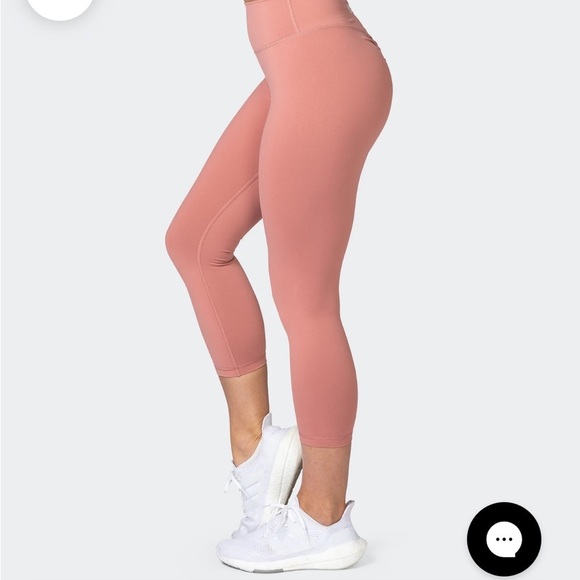 Muscle nation pink 7/8 scrunch butt high rise leggings - Picture 3 of 7